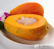 Whole Papaya Stewed with Snow Frog