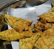Fish Intestine Fried Egg