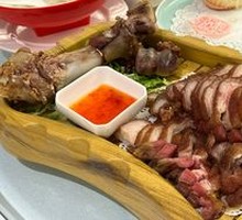 Crispy Pork Elbow