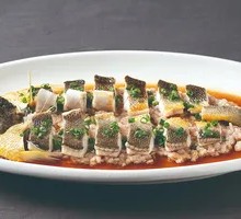 Steamed Huangyu Fish with Black Pork