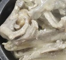 White Sauce Pig's Trotter