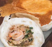 Pork Three-Fresh Pan-Fried Buns