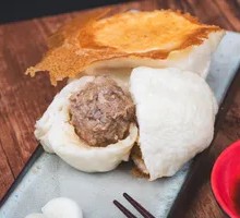 Beef and Seasonal Vegetable Steamed Dumplings
