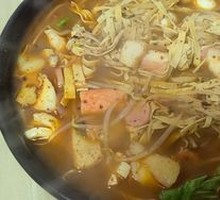 Spicy Crossing-the-bridge Rice Noodles