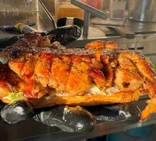 照烧黑椒板烧鸡腿堡