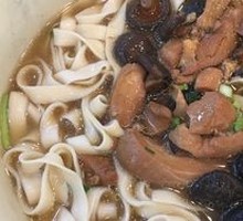 Chicken and Mushroom Noodles