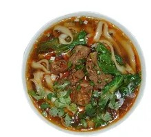 西红柿牛肉炒刀削面