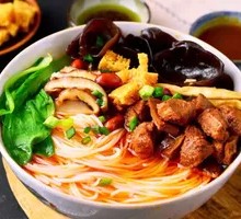 Beef Offal Rice Noodles