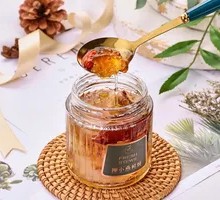 红枣桃胶炖雪耳