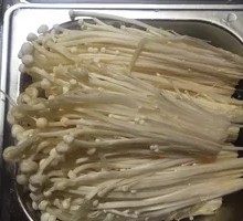 Enoki Mushroom