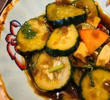 Crisp Cucumber Salad