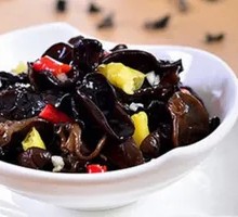 Pickled Pepper Black Fungus