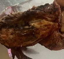 招牌烤鸡半只美式烤土豆酱料