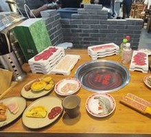 Fresh-cut Wagyu Strip