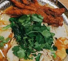 Braised Chicken Feet with Spicy Hot Pot