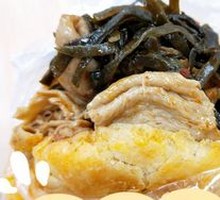 烧饼夹海带丝素肚