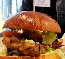 火烤黑椒鸡腿堡