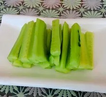 Cucumber Strips with Green Onions
