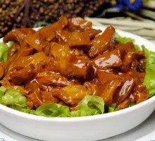 Stewed Beef with Yellow Sauce