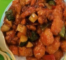 宫保鸡丁与菠萝咕咾肉双拼