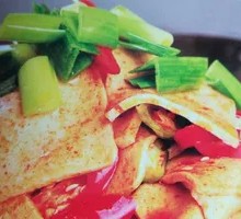 Spicy Pot-Braised Tofu with Leaves