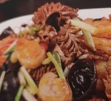 Scallion Stir-fried Shrimp Tail