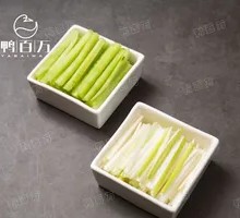 Cucumber with Green Onion Strips