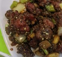 黑蒜子牛肉粒