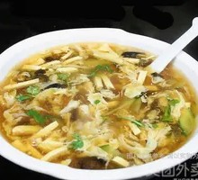 Sour and Spicy Soup