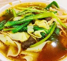Beef Noodles with Thin Noodles