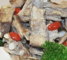 Hand-grabbed Lamb Ribs