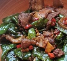 Homestyle Stir-Fried Pork