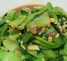 Garlic Stir-Fried Baby Bok Choy