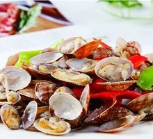 Spicy Stir-Fried Clams