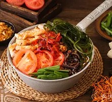滋补嫩肉丝米线