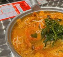 Tomato Braised Pork Noodles