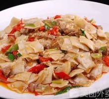 Lamb Stir-Fried Noodles