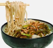 Bell Pepper and Pork Noodles