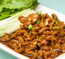 Beijing-style Shredded Pork in Soy Sauce