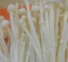 特色酸辣粉金针菇