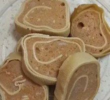 Tofu-Scented Chicken Rolls