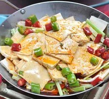 Spicy Pot-Braised Tofu