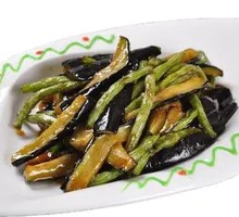 Stir-fried long beans with eggplant