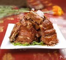 Spiced Pork Rib Salad