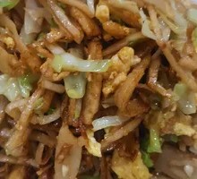 Vegetable Stir-Fried Noodles