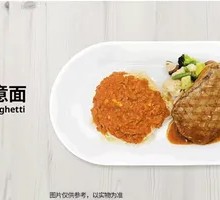 牛排配意面