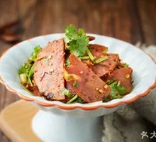 Spiced Beef Shank Salad
