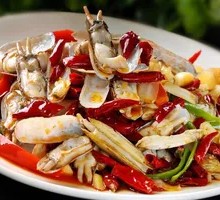 Spicy Stir-Fried Clams