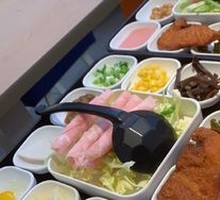 Crossing-the-bridge Rice Noodles