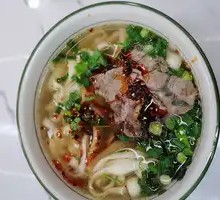 Beef Daoxiao Noodles